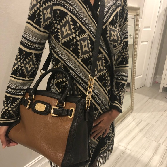 MICHAEL KORS BROWN AND BLACK LEATHER SATCHEL - Picture 7 of 9